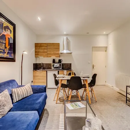 Aristide Bruant, Privatif Appartement *